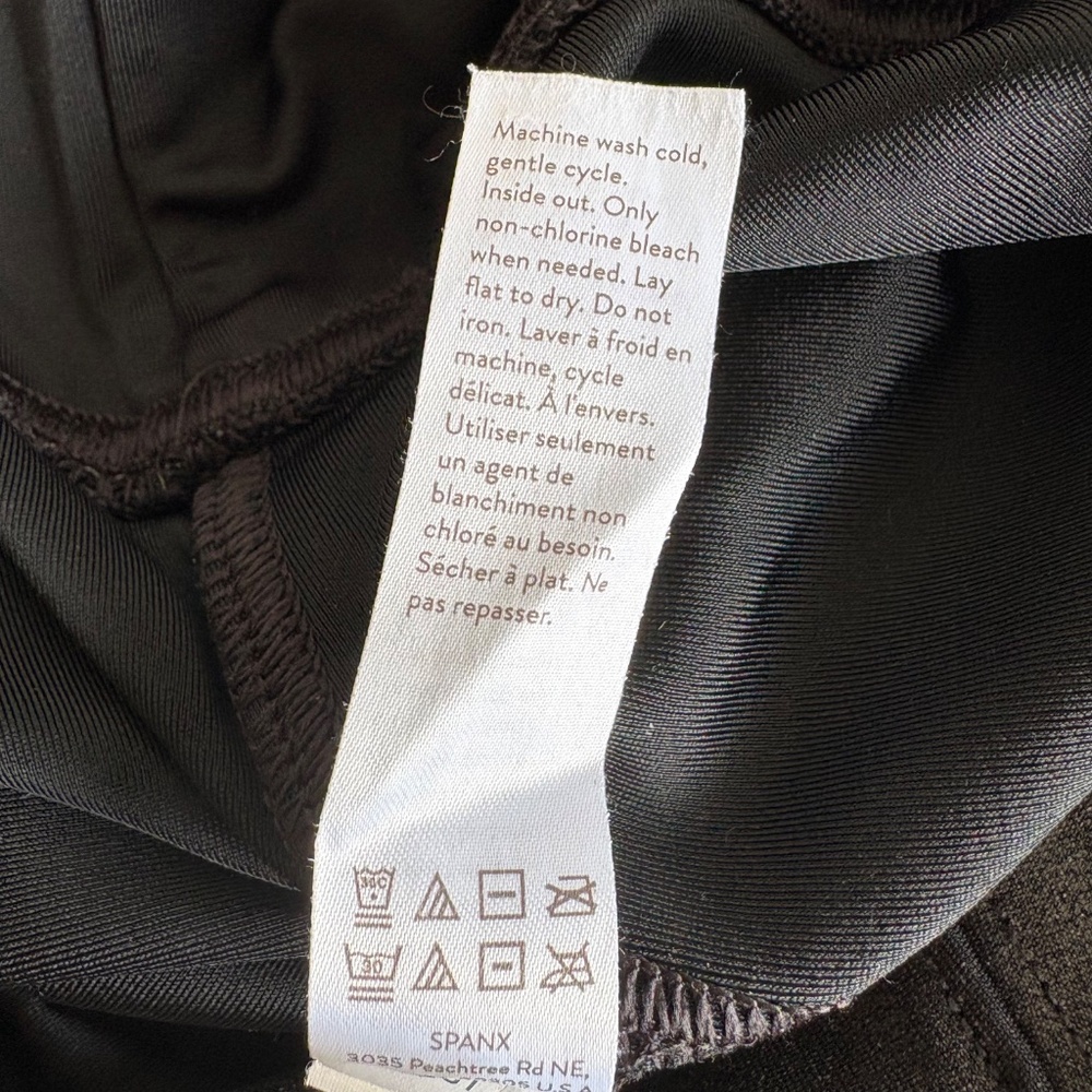 Spanx Women’s Faux Leather Black Compression Leggings Size S Athleisure Active - Picture 6 of 9